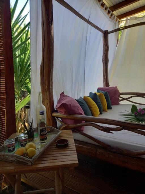Bungalow Atypique Ti Bambou A 500M De La Plage Sainte-Anne  Kültér fotó