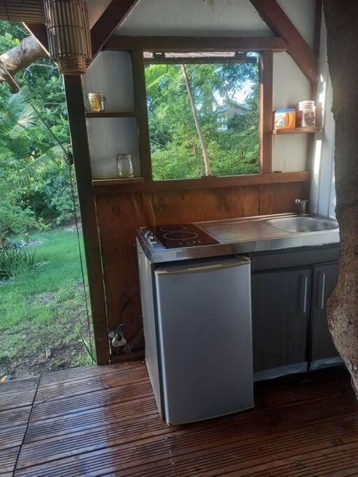 Bungalow Atypique Ti Bambou A 500M De La Plage Sainte-Anne  Kültér fotó