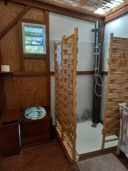 Bungalow Atypique Ti Bambou A 500M De La Plage Sainte-Anne  Kültér fotó