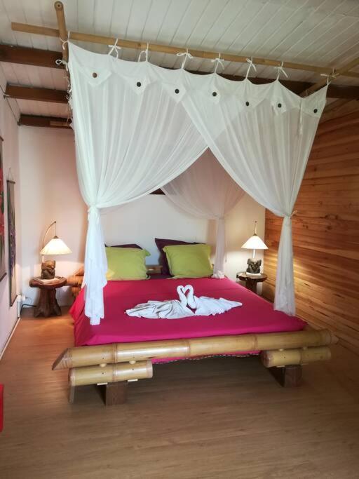 Bungalow Atypique Ti Bambou A 500M De La Plage Sainte-Anne  Kültér fotó